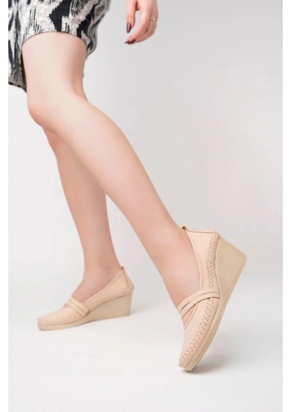 Hakiki Deri Günlük Kadın Ayakkabı TRC68-0135-1 fiyatları