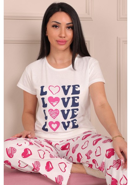 Love Sloganlı Altı Kalp Desenli Bisiklet Yaka Kısa Kollu Pijama Takımı Beyaz fırsatları