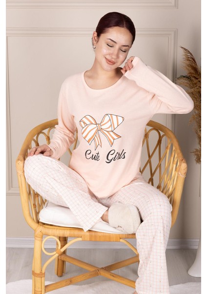 Fiyonk Desenli Uzun Kollu Pijama Takımı Somon fiyatları