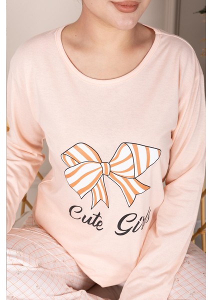 Fiyonk Desenli Uzun Kollu Pijama Takımı Somon modelleri