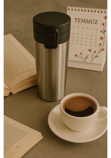 Paslanmaz Çelik Kilitli Kapaklı Metalik Renk Termos Kupa 450ML