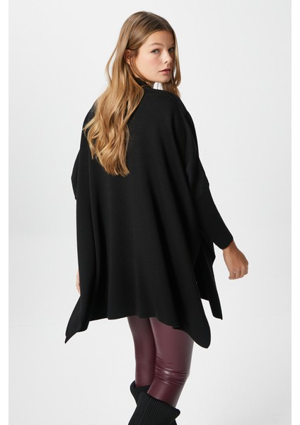 Kadın Zenta Oversize Yan Yırtmaçlı Siyah Triko Kazak