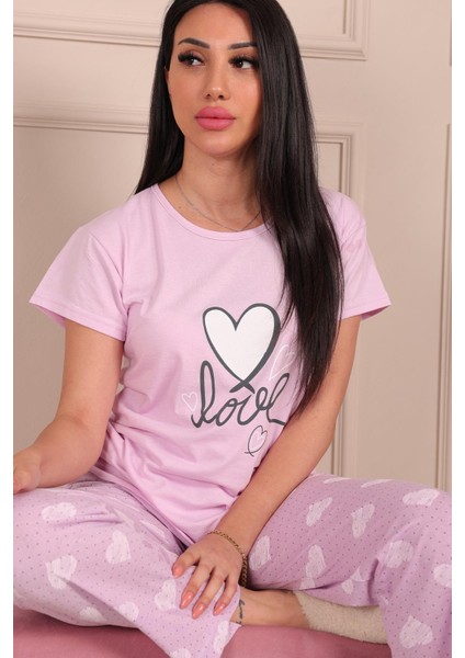 Kadın Love Sloganlı ve Baskılı Bisiklet Yaka Kısa Kol Altı Uzun Penye Pijama Takımı modelleri