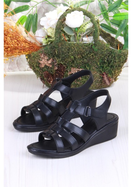 35859 Mavişim Rahat Esnek Çırt Bağlamalı Dolgu Topuklu Kadın Sandalet indirimleri