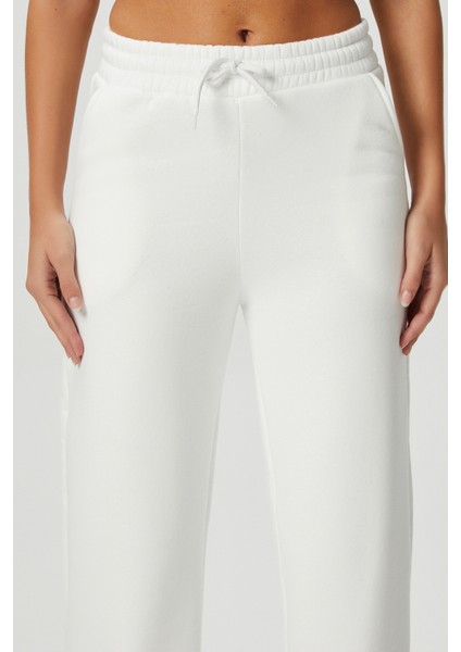 Kadın Leo Içi Polarlı Tok Doku Düz Kesim Kalın Beyaz Eşofman Altı indirimleri