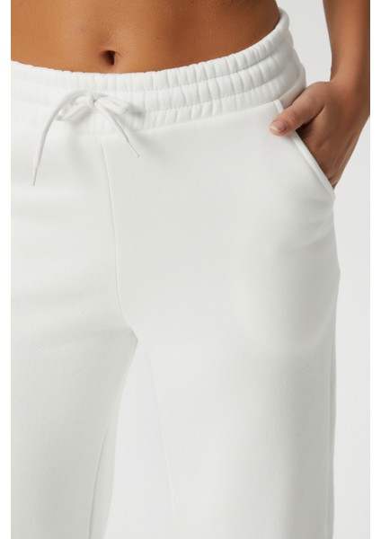 Kadın Leo Içi Polarlı Tok Doku Düz Kesim Kalın Beyaz Eşofman Altı