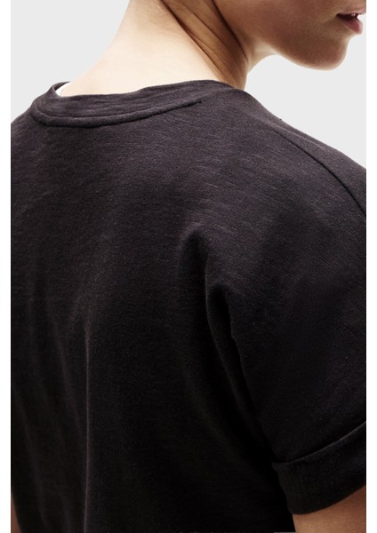Yumuşak Dokulu Pamuklu Regular Fit Bisiklet Yaka T Shirt Bayan T Shirt WW0WW45747 Bds fırsatları