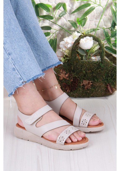35851 Mavişim Rahat Esnek Çırt Bağlamalı Kadın Sandalet