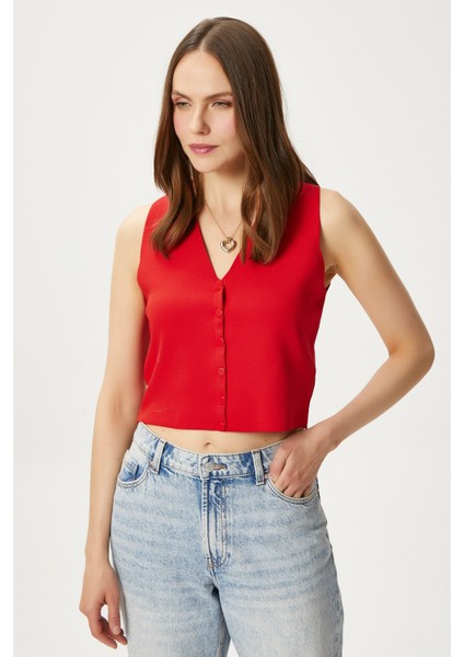 Kadın Petite Çıtçıtlı Crop Kırmızı Triko Yelek fırsatları