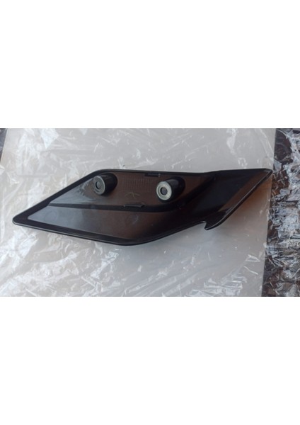2PP-26145-00 Yamaha MT09 FJ09 Tracer Sap Üst Kapak Paneli Sağ Yamaha Oem Üst Kulp Kapağı | 2PP-26145-00 fırsatları