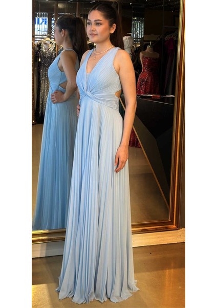 Mavi Kalın Askı Sırt Dekolteli Kloş Etekli Şifon Tül Uzun Abiye Elbise 7645 fiyatları
