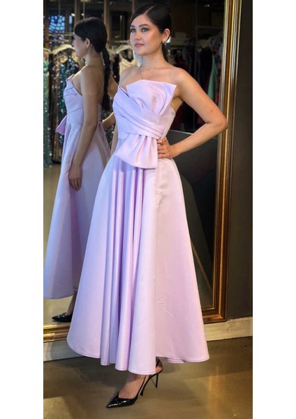 Lila Straplez Yaka Kloş Etekli Saten Midi Abiye Elbise 7657 fiyatları