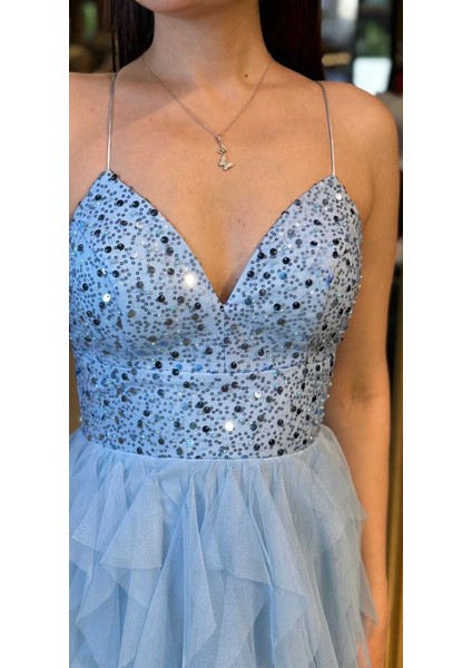 Mavi Ip Askılı Boncuk Işlemeli Sırt Dekolteli Kloş Etekli Tül Uzun Abiye Elbise 7588 modelleri