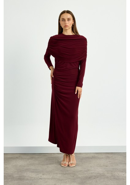 Bordo Omuz Detaylı Drape Elbise fırsatları