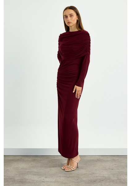 Bordo Omuz Detaylı Drape Elbise indirimleri