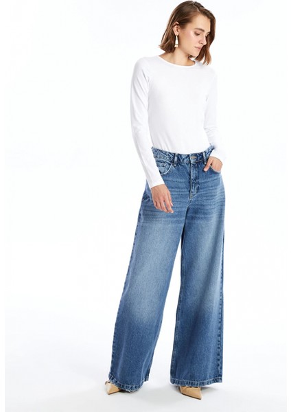 Lcwaıkıkı Basic Beyaz Bisiklet Yaka Kadın Body modelleri