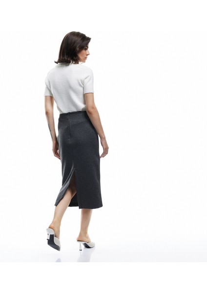 Parıltılı Metalik Iplik Detaylı Slim Fit Yırtmaç Detaylı Midi Boy Kalem Etek fiyatları