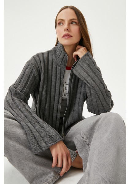 Kadın Clean Fermuarlı Antrasit Triko Hırka