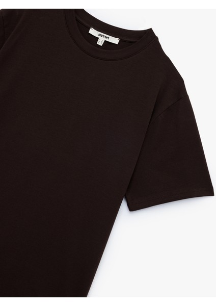 Kısa Kollu Bisiklet Yaka Pamuklu Basic Oversize Tişört modelleri