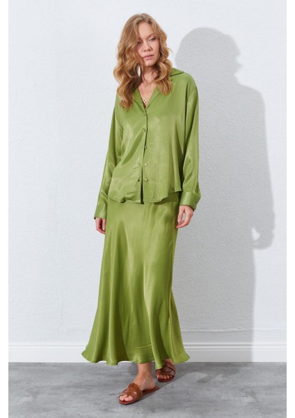 Kadın Yağ Yeşili Saten Uzun Etek fırsatları