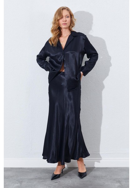 Kadın Siyah Saten Uzun Etek modelleri