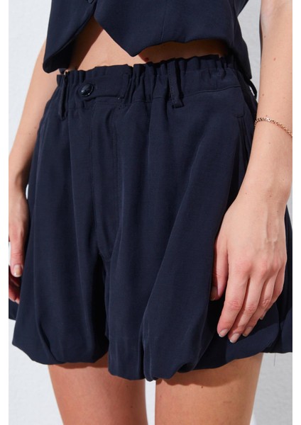 Kadın Siyah Beli Lastikli Stoplu Bolon Şort Etek indirimleri