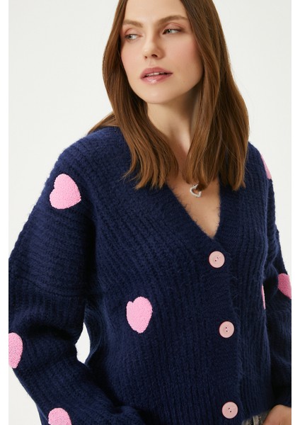 Kadın Cozy Lacivert Pembe Kalp Nakışlı Triko Hırka