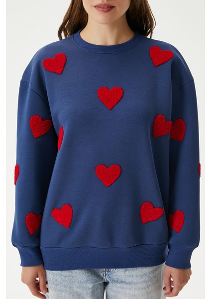 Kadın Love Kalp Nakışlı Lacivert Kırmızı Sweatshirt fiyatları