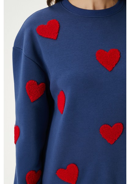 Kadın Love Kalp Nakışlı Lacivert Kırmızı Sweatshirt indirimleri