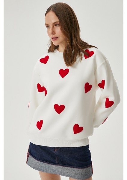 Kadın Love Kalp Nakışlı Ekru Kırmızı Sweatshirt fırsatları