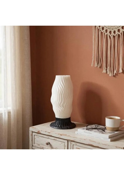 Nava El Yapımı Modern Masa Lambası, Reçine Gövde & Beyaz Dalga Formlu Şapka