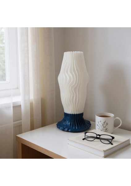 Nava El Yapımı Modern Masa Lambası, Reçine Gövde & Beyaz Dalga Formlu Şapka indirimleri