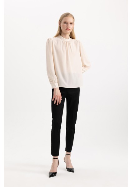 Sigaret Saten Kumaş Pantolon Siyah Normal Bel Basic Düz Beli Lastikli Düz Paça J8743AZ24SM modelleri