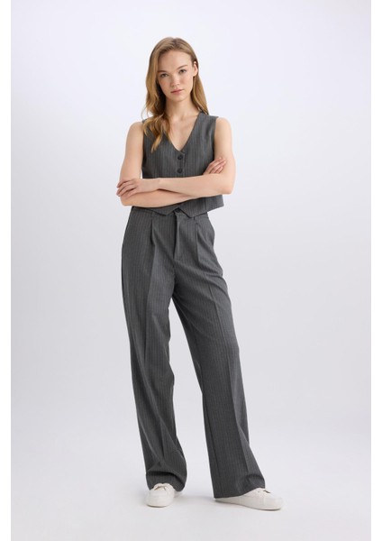 Wide Leg Kumaş Palazzo Pantolon Çift Cepli Normal Bel Standart Boy Geniş Bol Paça D5066AX24AU modelleri
