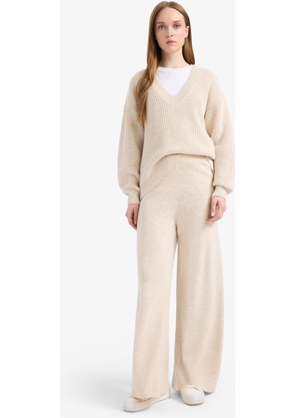 Relax Fit Geniş Bol Paça Pantolon V0088AZ25WN modelleri