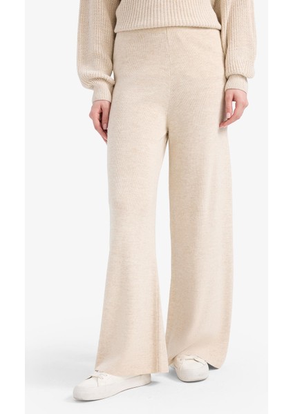 Relax Fit Geniş Bol Paça Pantolon V0088AZ25WN indirimleri