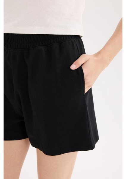 Beli Lastikli Cepli Düz Paça Şort U3357AZ25SM indirimleri