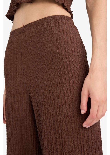 Regular Fit Beli Lastikli Basic Düz Bürümcük Pantolon D4415AX25SP indirimleri