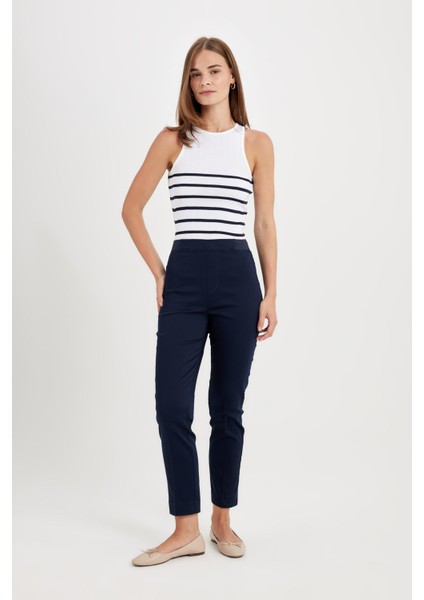 Sigaret Saten Kumaş Pantolon Lacivert Normal Bel Basic Düz Beli Lastikli Düz Paça J8743AZ24WN modelleri
