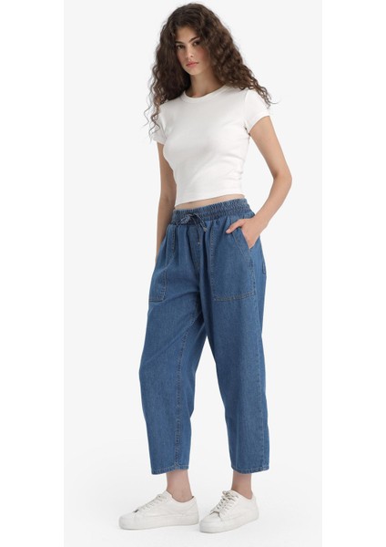 Pull On Carrot Fit Yüksek Bel Crop Fit Yumuşak Jean Pantolon E0954AX25SM fiyatları