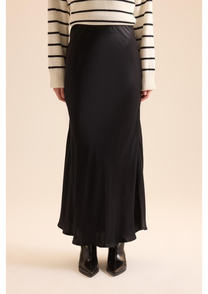 A Kesim Normal Bel Saten Maxi Etek D6930AXNS fırsatları