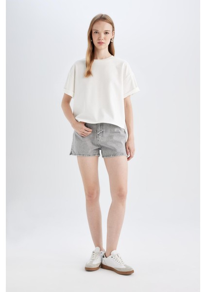 Mom Fit Yüksek Bel Jean Şort C0689AX24HS fiyatları