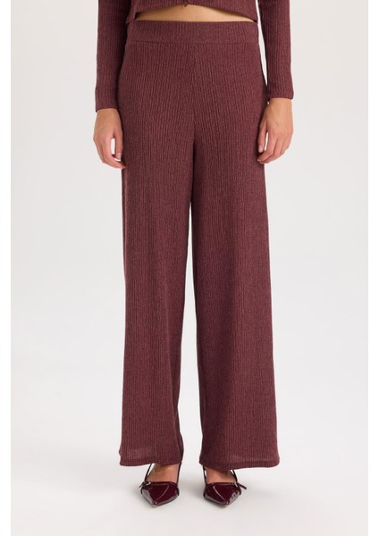 Wide Leg Geniş Bol Paça Beli Lastikli Basic Düz Bürümcük Pantolon D6300AX24AU fırsatları