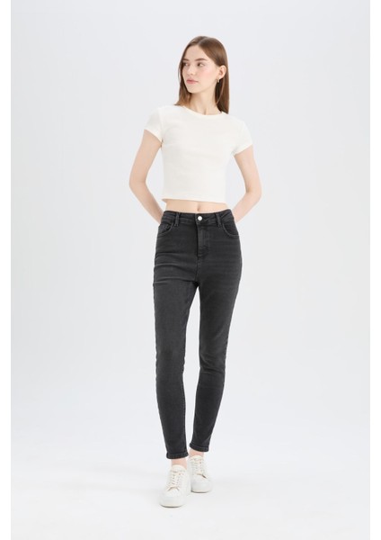 Skinny Fit Yüksek Bel Düz Paça Uzun Jean Kar Yıkamalı Pantolon D6601AX25SP modelleri