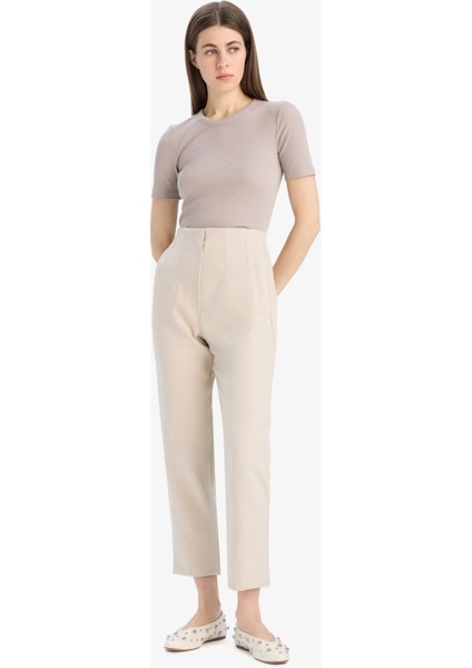 Carrot Fit Crop Kumaş Pantolon Fermuarlı Yüksek Bel Dar Paça C2466AX25SP modelleri