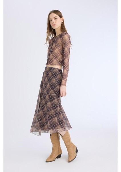 Asimetrik Kareli Normal Bel Tül Midi Etek E4811AX25SP modelleri