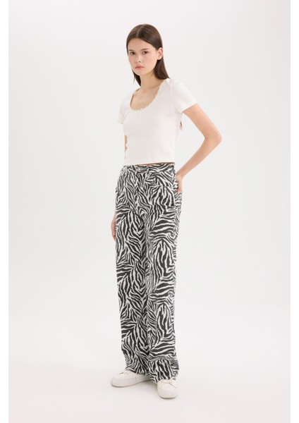 Straight Fit Gabardin Pantolon Zebra Desenli Normal Bel Standart Boy E4134AX25SP fiyatları