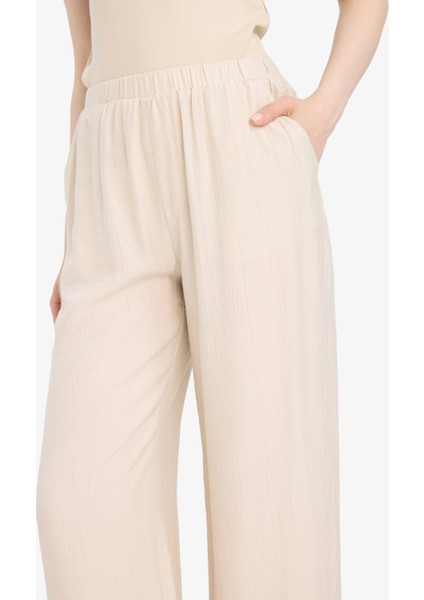 Wide Leg Beli Lastikli Krinkıl Kumaş Geniş Paça Pantolon D7591AX25SM indirimleri