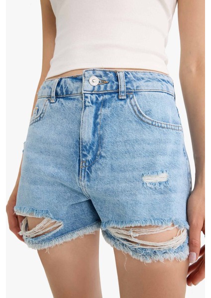 Yüksek Bel Paça Ucu Kesik Jean Şort