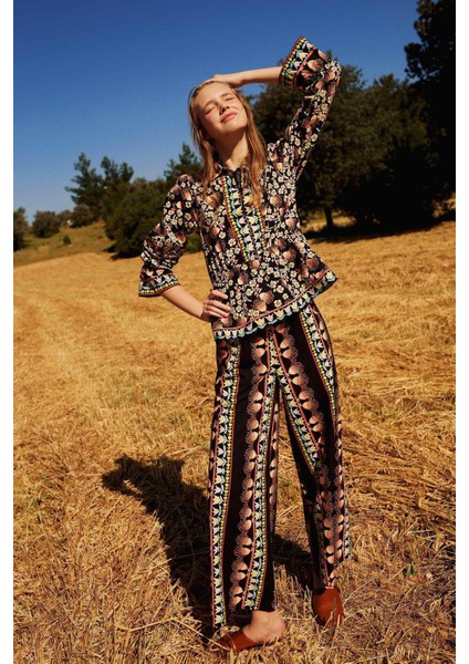 Lug Von Siga x DeFacto Wide Leg Geniş Paça Maxi Poplin Kumaş Pantolon Desenli Normal Bel C1132AX24SM